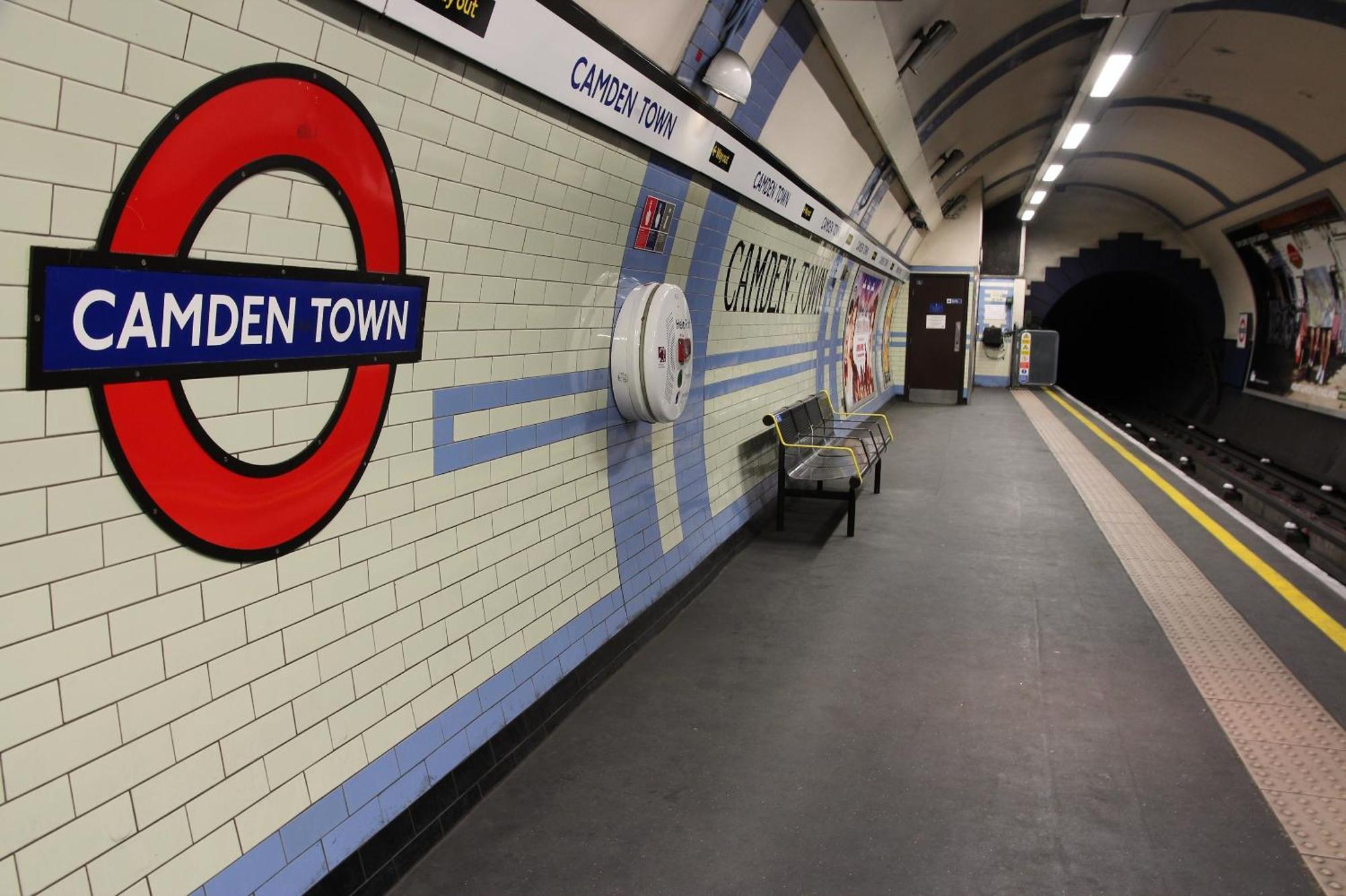 Deluxe Apartment - 1 Min Away From Camden Market And Station London Bagian luar foto
