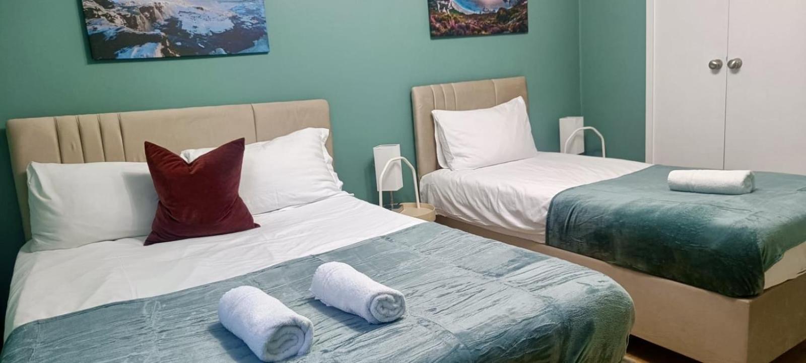 Deluxe Apartment - 1 Min Away From Camden Market And Station London Bagian luar foto